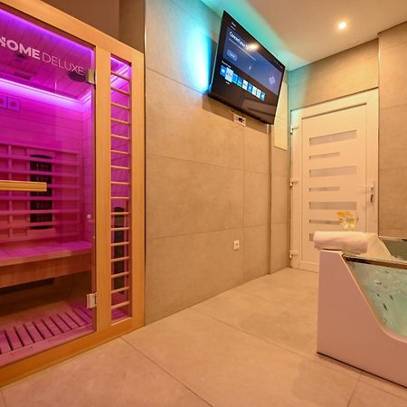Luxury Apartment With Garden Jacuzzi And Wellness Trogir Exterior foto