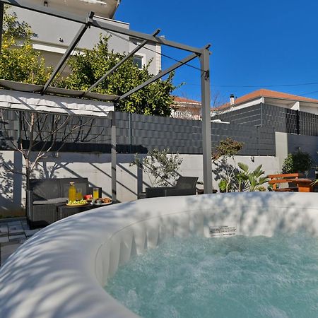 Luxury Apartment With Garden Jacuzzi And Wellness Trogir Exterior foto