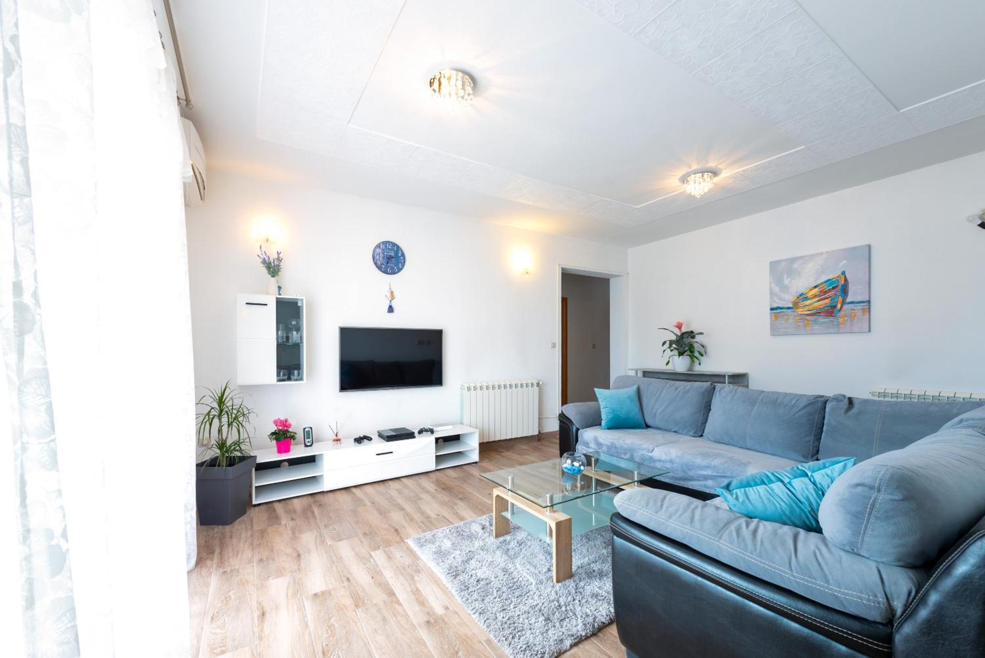 Luxury Apartment With Garden Jacuzzi And Wellness Trogir Exterior foto